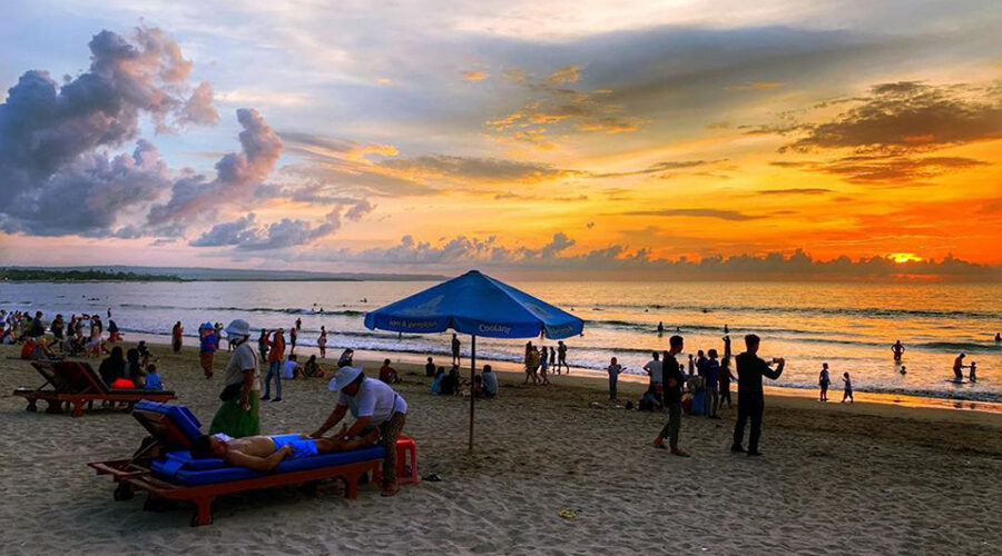 kuta beach