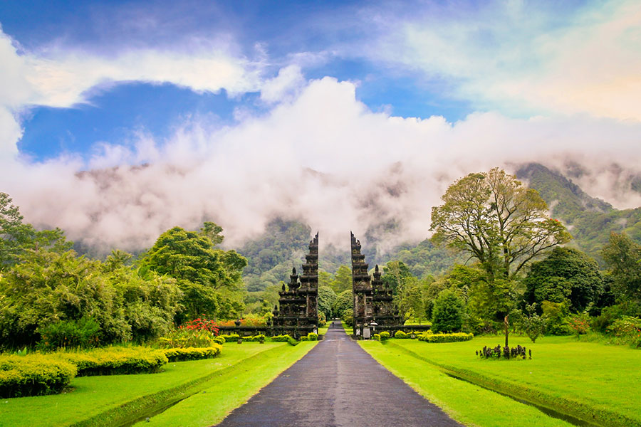 handara gate, buleleng places of interest