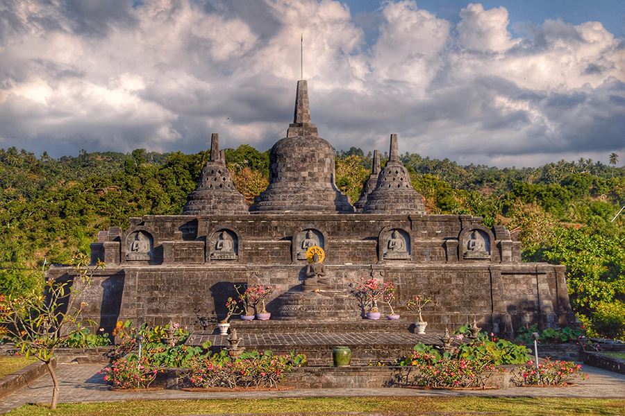 brahma vihara arama, buleleng places of interest