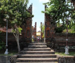 rambut siwi temple, jembrana places of interest