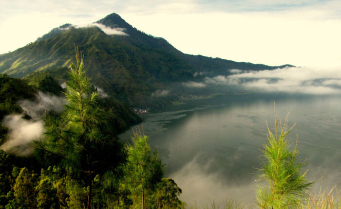 batur blue caldera