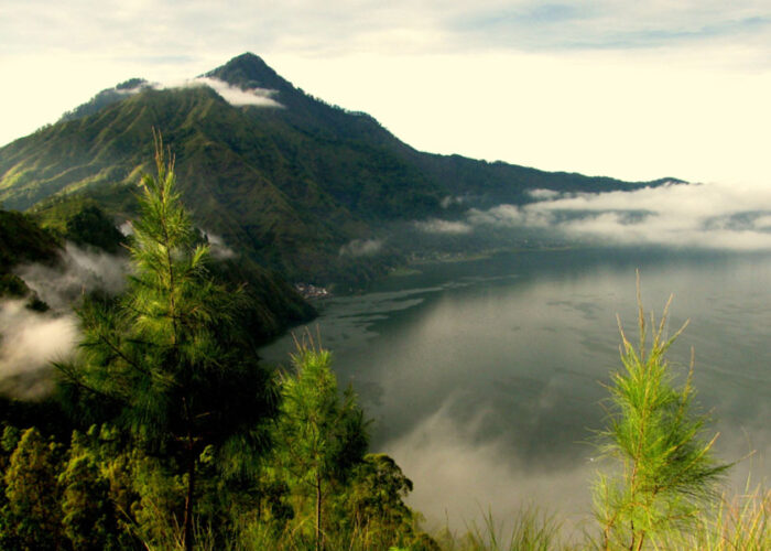 batur blue caldera