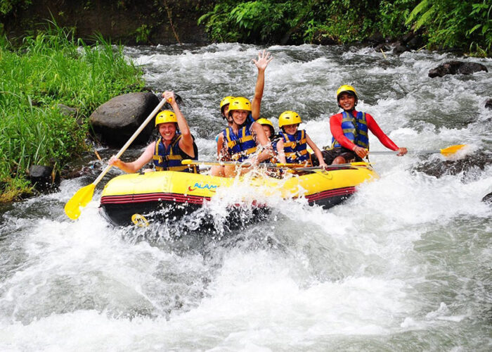 telaga waja rafting