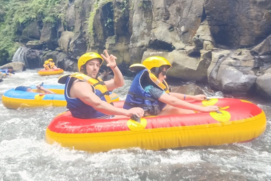 bali river tubing tour